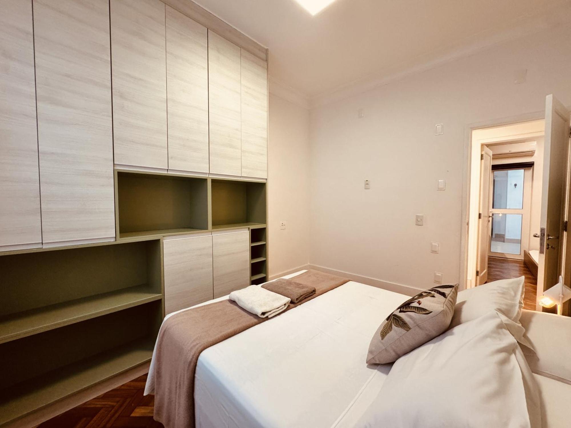 Leblon Acolhedor Perto Da - Besthostrio Apartamento *