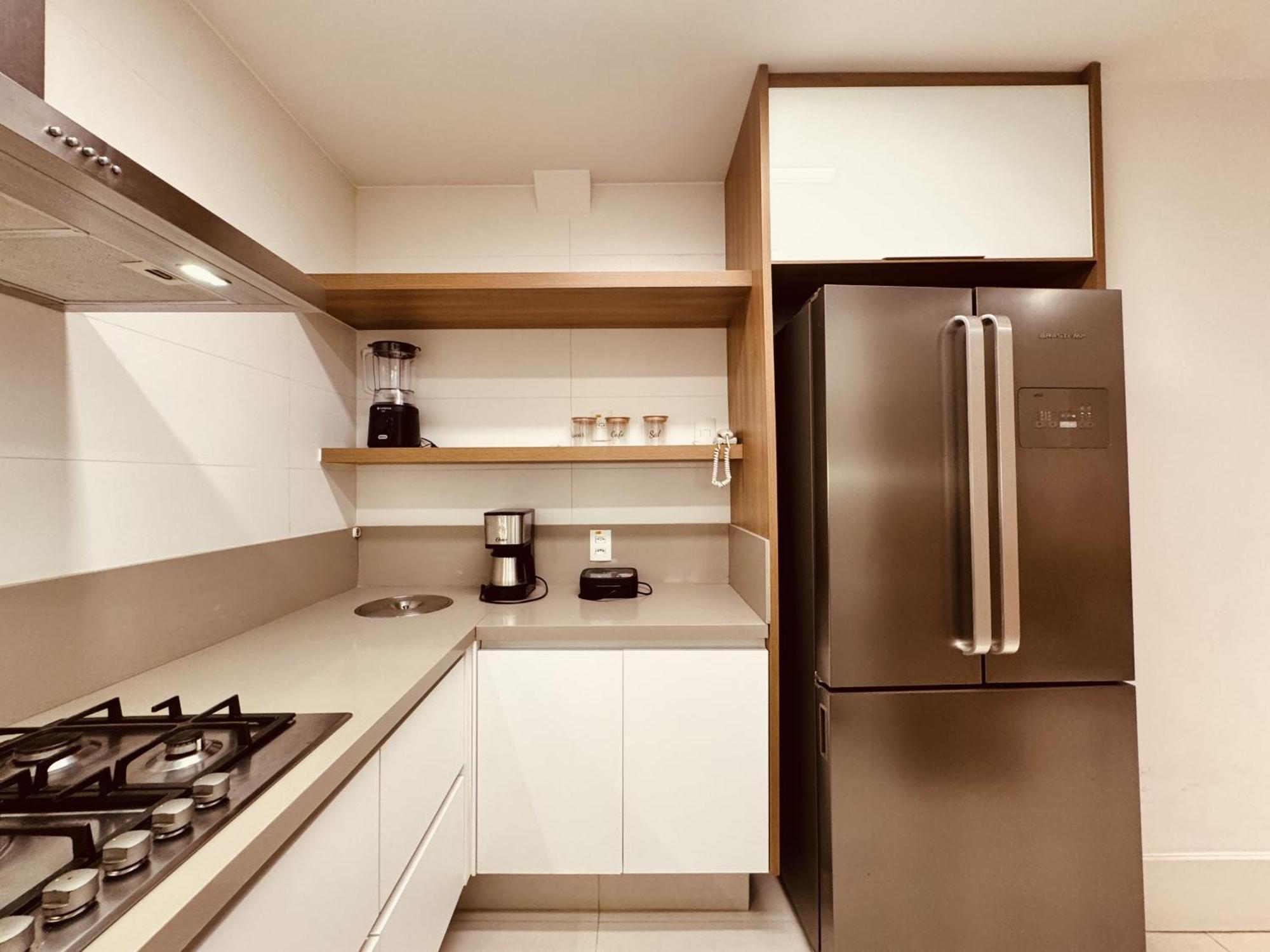 Apartamento Leblon Acolhedor Perto Da - Besthostrio *